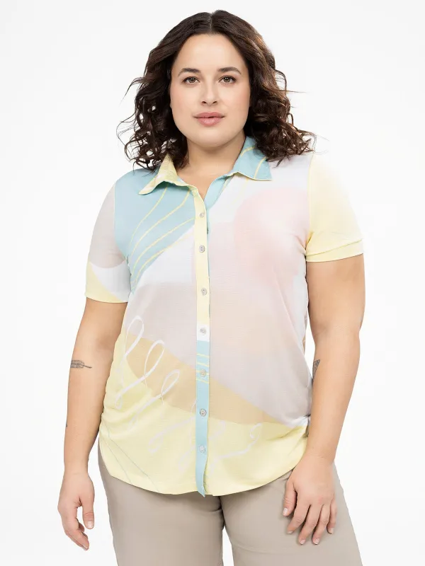 Short-sleeve semi-fitted blouse with buttons sold by Claire France