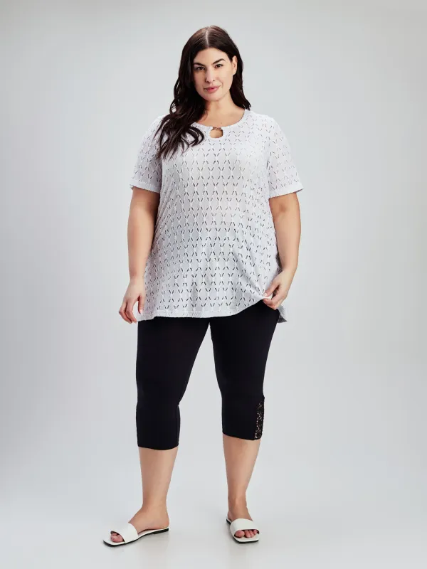 Short-sleeve semi-fitted tunic sold by Claire France