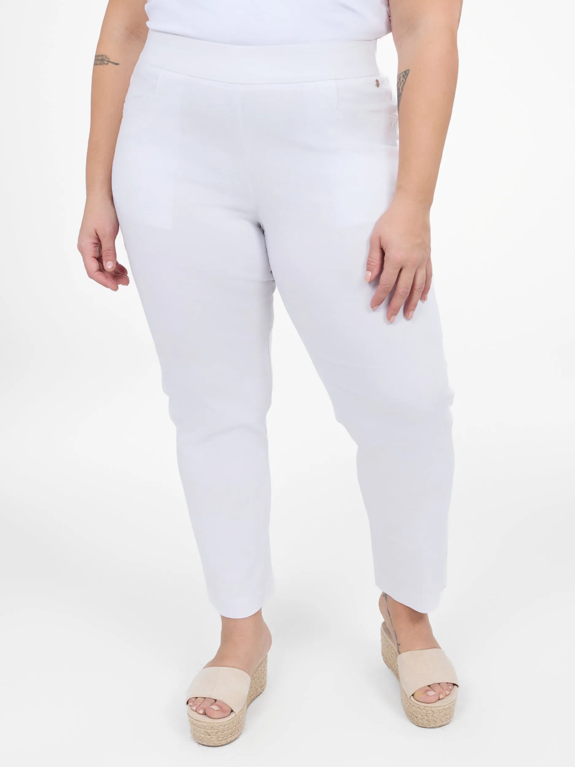Straight semi-fitted pull-on pant sold by Claire France product image thumbnail 2