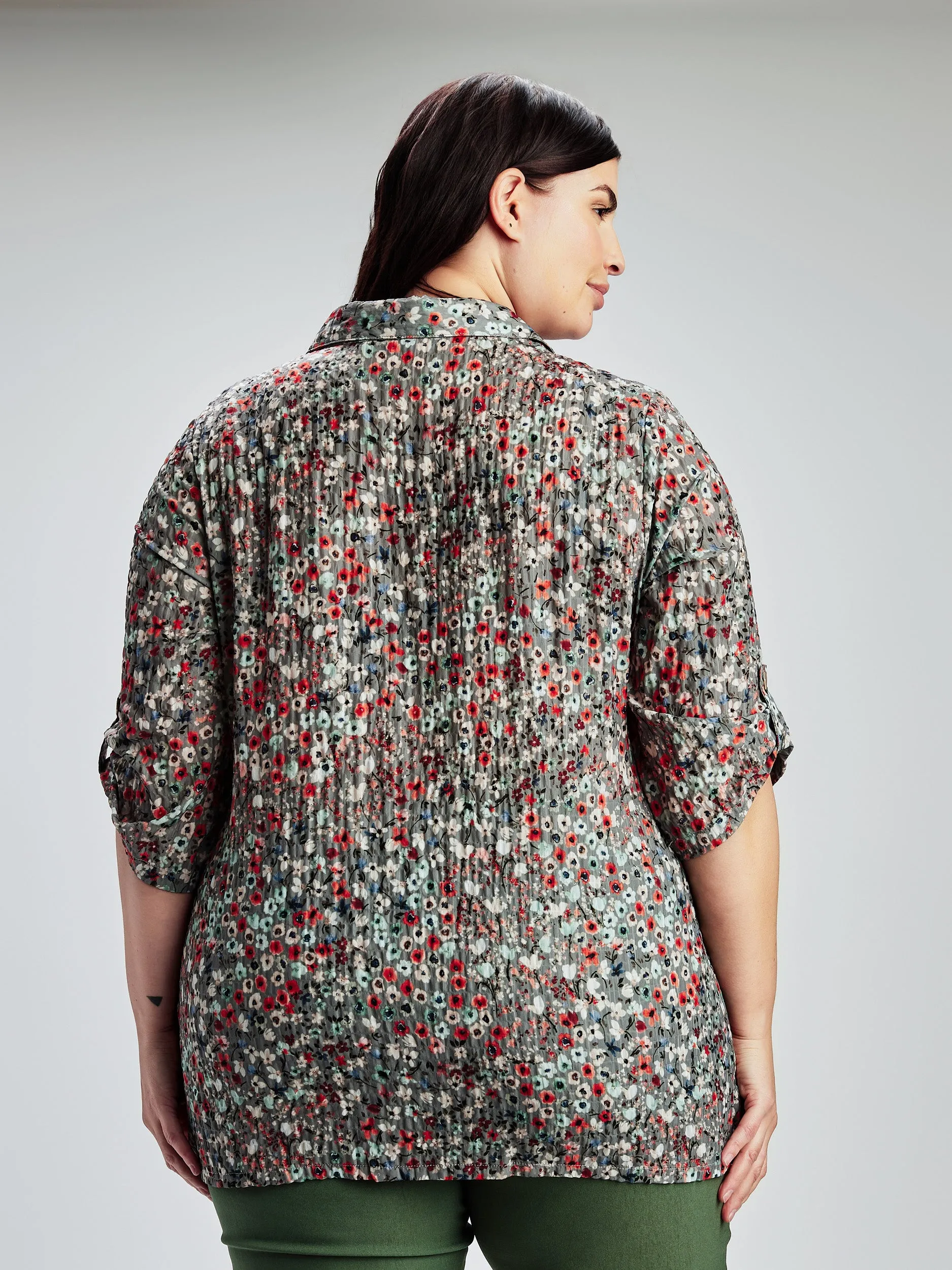 3/4-sleeve semi-fitted blouse with buttons sold by Claire France product image thumbnail 3