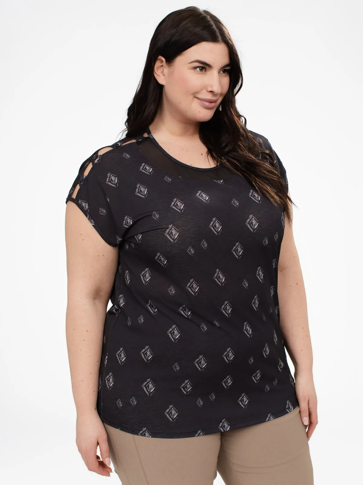 Loose short-sleeve t-shirt sold by Claire France