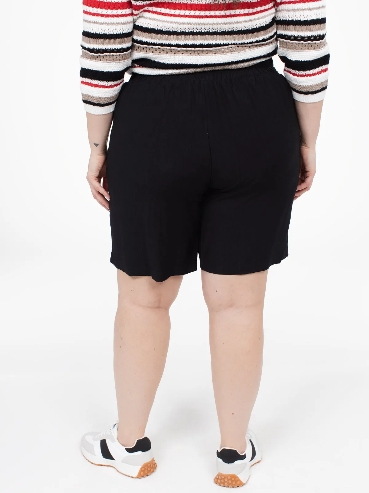 Short sold by Claire France product image thumbnail 3