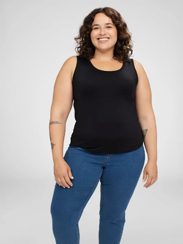 Semi-fitted tank top sold by Claire France