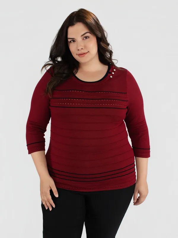 3/4-sleeve semi-fitted pullover sweater sold by Claire France