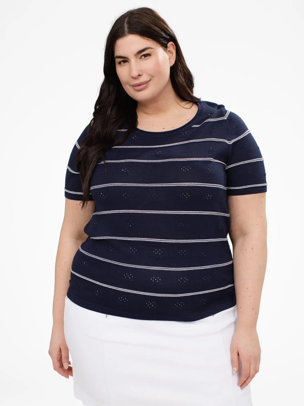 Short-sleeve semi-fitted pullover sweater sold by Claire France product image thumbnail 4