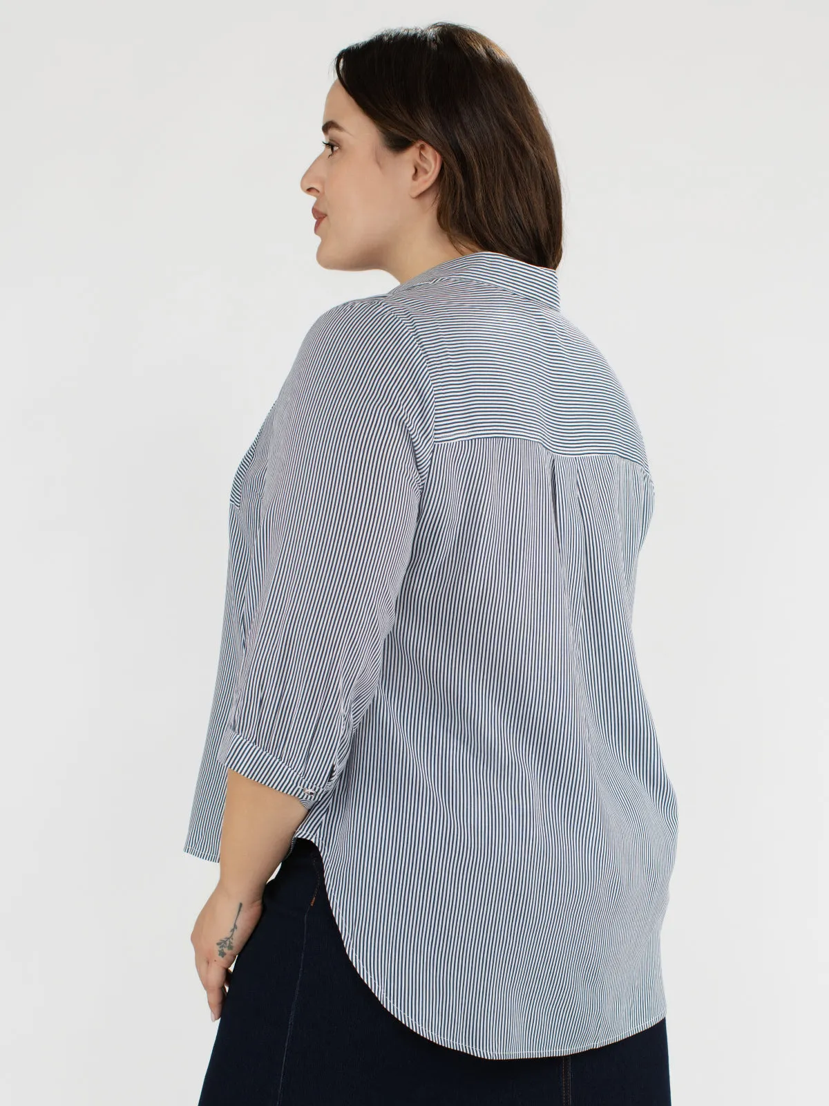 3/4-sleeve semi-fitted blouse with buttons sold by Claire France product image thumbnail 3