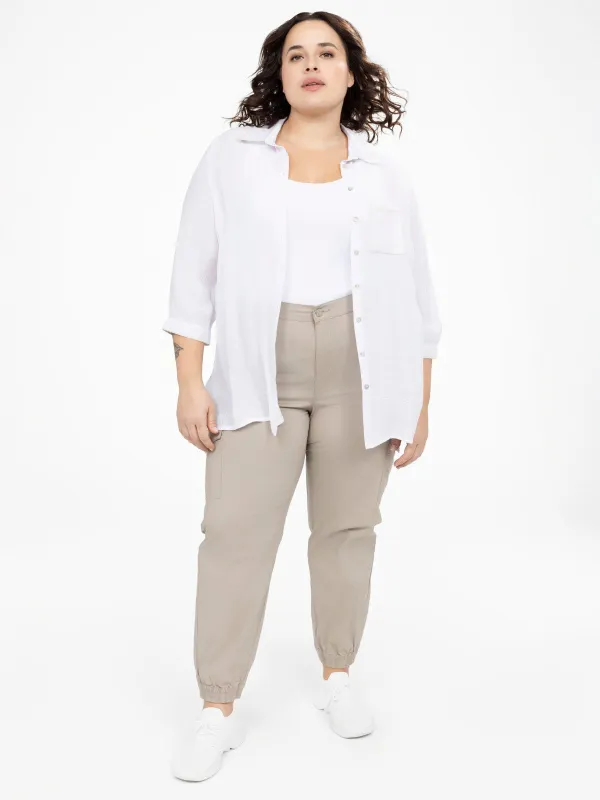 Long-sleeve semi-fitted blouse with buttons sold by Claire France