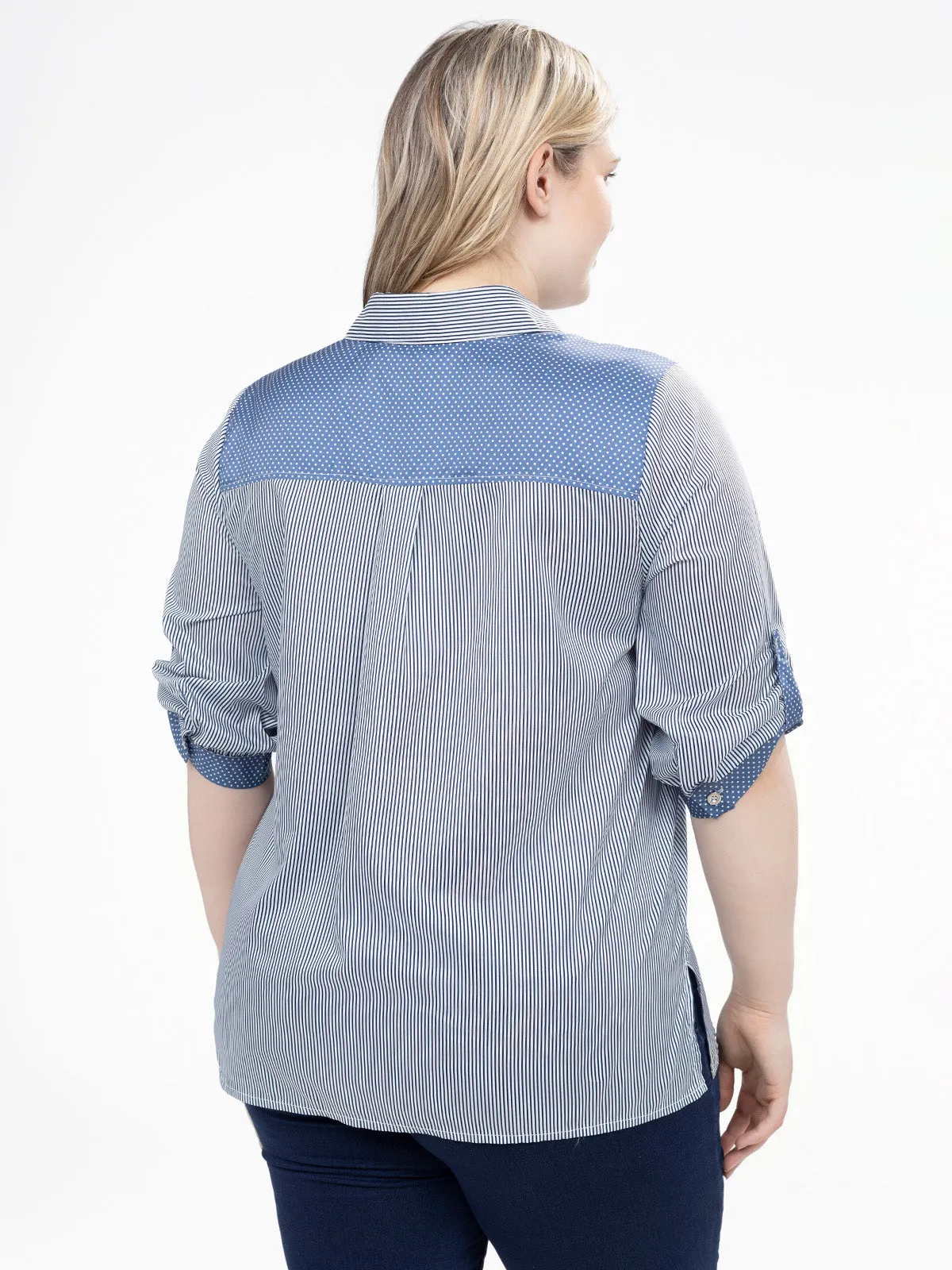 3/4-sleeve semi-fitted blouse with buttons sold by Claire France product image thumbnail 3