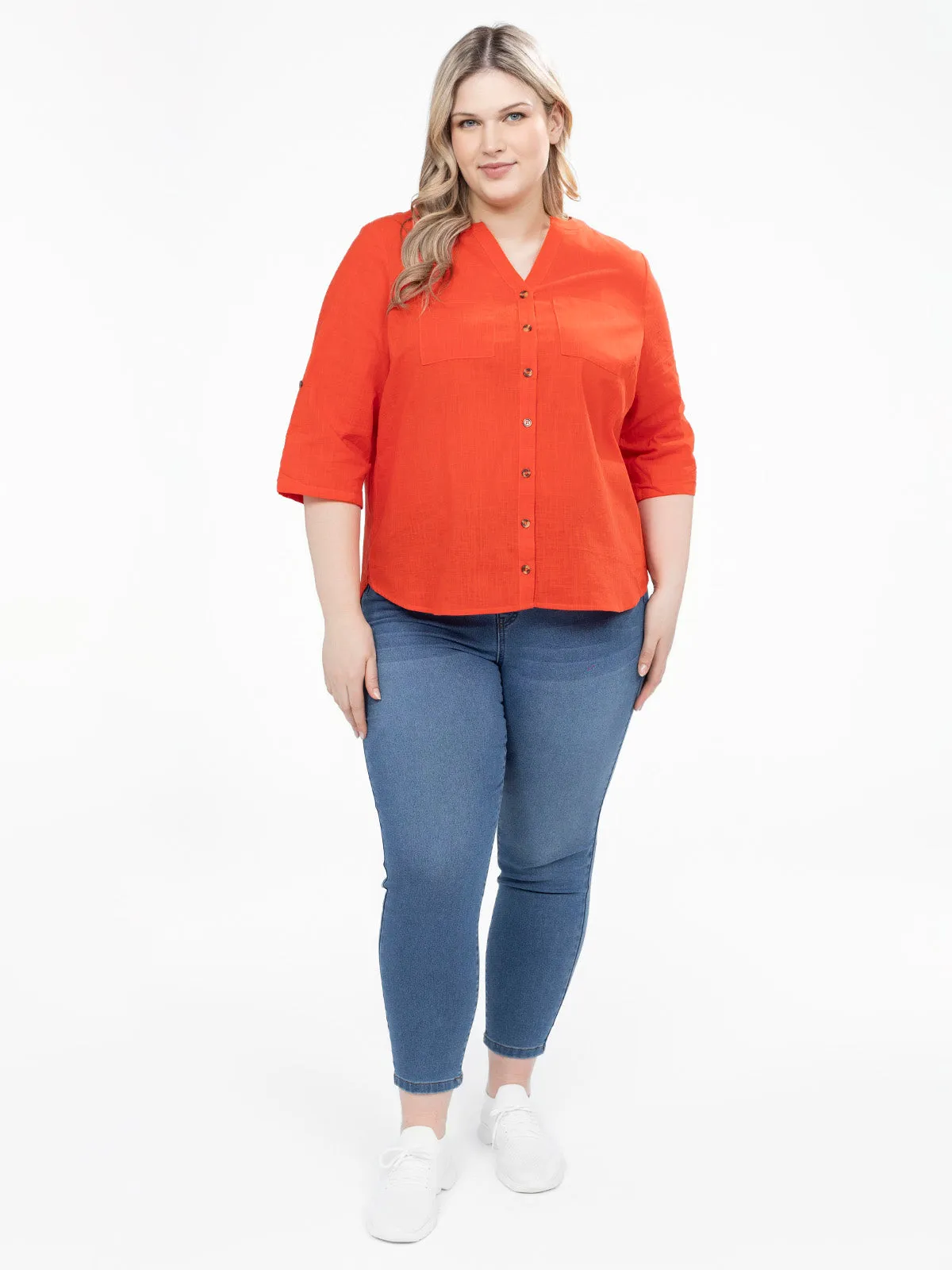 3/4-sleeve semi-fitted blouse with buttons sold by Claire France product image thumbnail 5