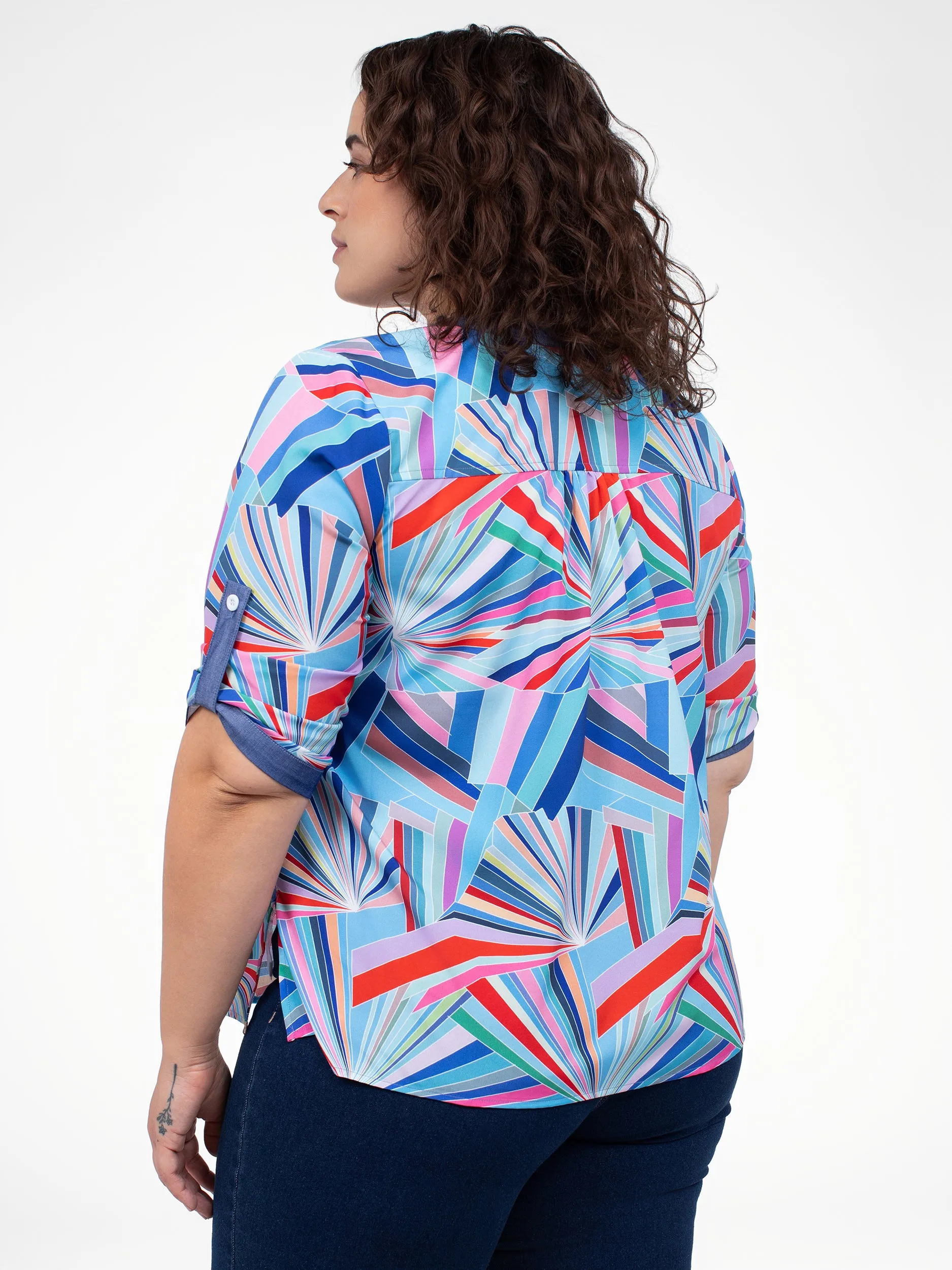 3/4-sleeve semi-fitted blouse with buttons sold by Claire France product image thumbnail 3