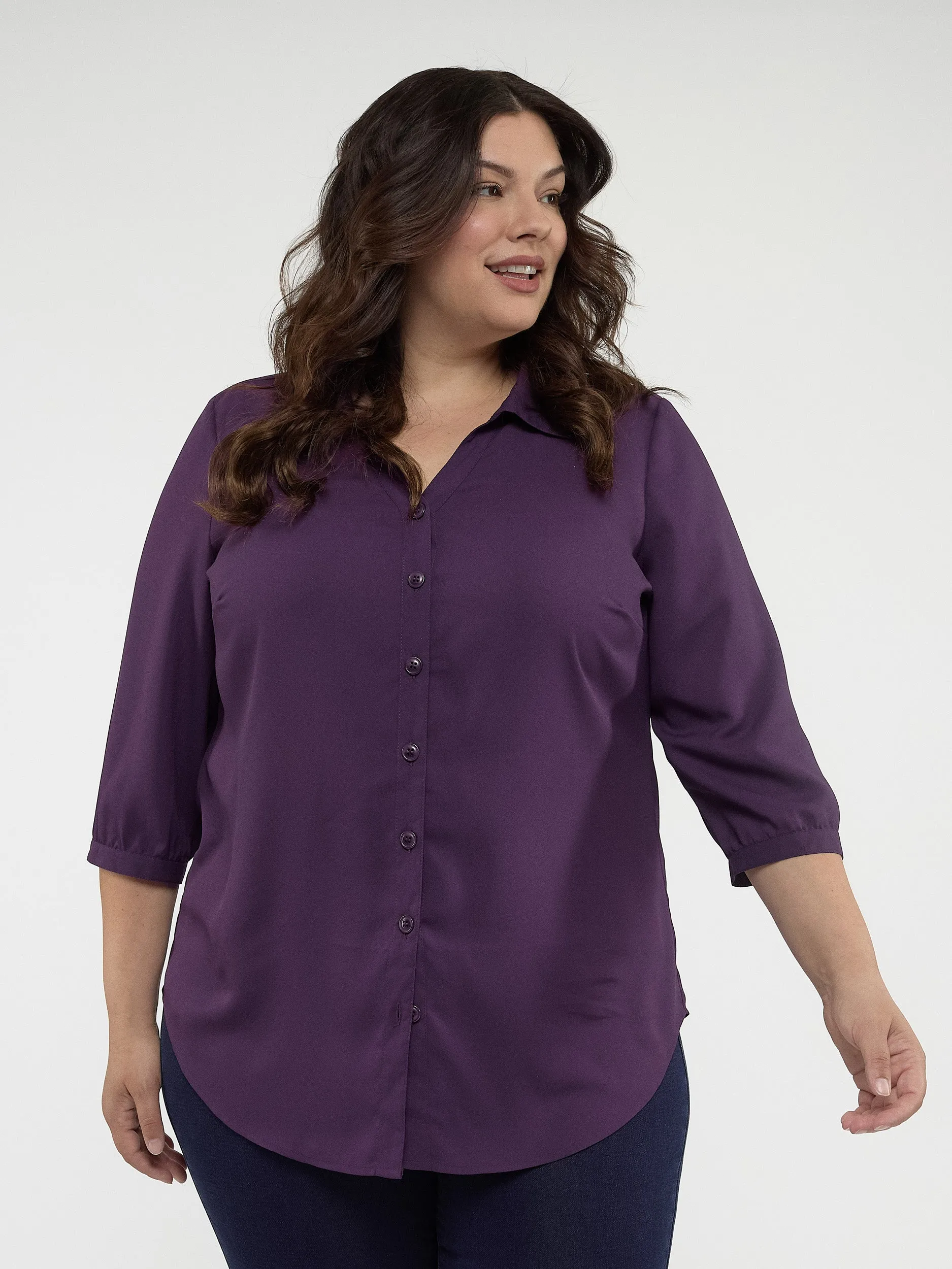 3/4-sleeve semi-fitted blouse with buttons sold by Claire France product image thumbnail 2
