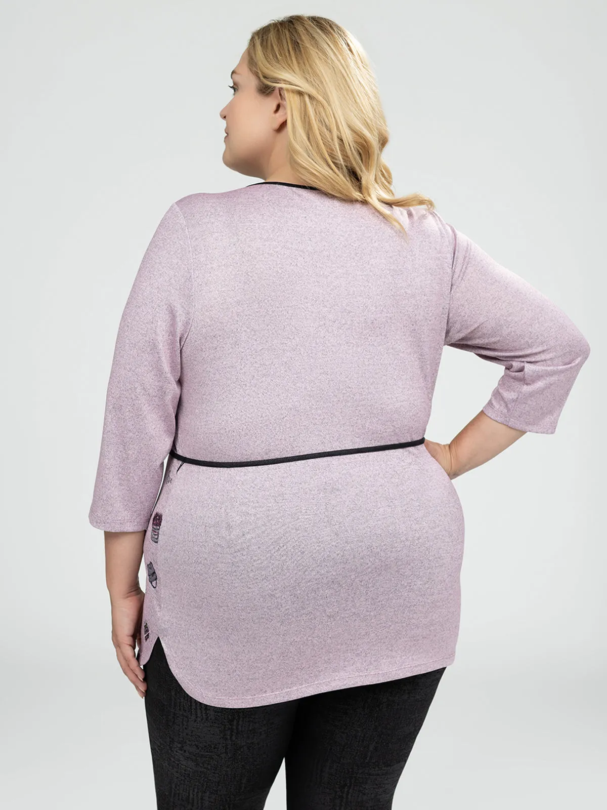 3/4-sleeve semi-fitted tunic sold by Claire France product image thumbnail 3