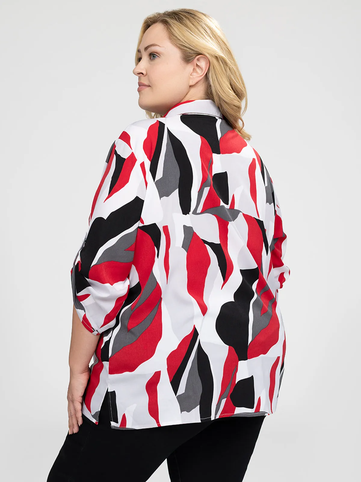 3/4-sleeve semi-fitted blouse with buttons sold by Claire France product image thumbnail 3