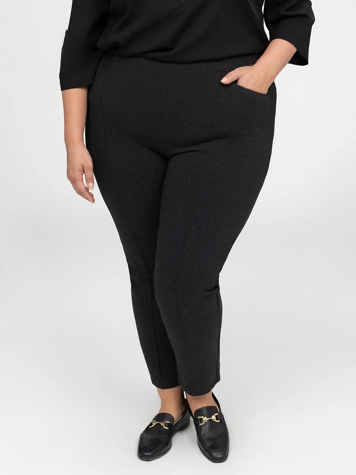 Straight semi-fitted pull-on pant - Petite sold by Claire France product image thumbnail 2