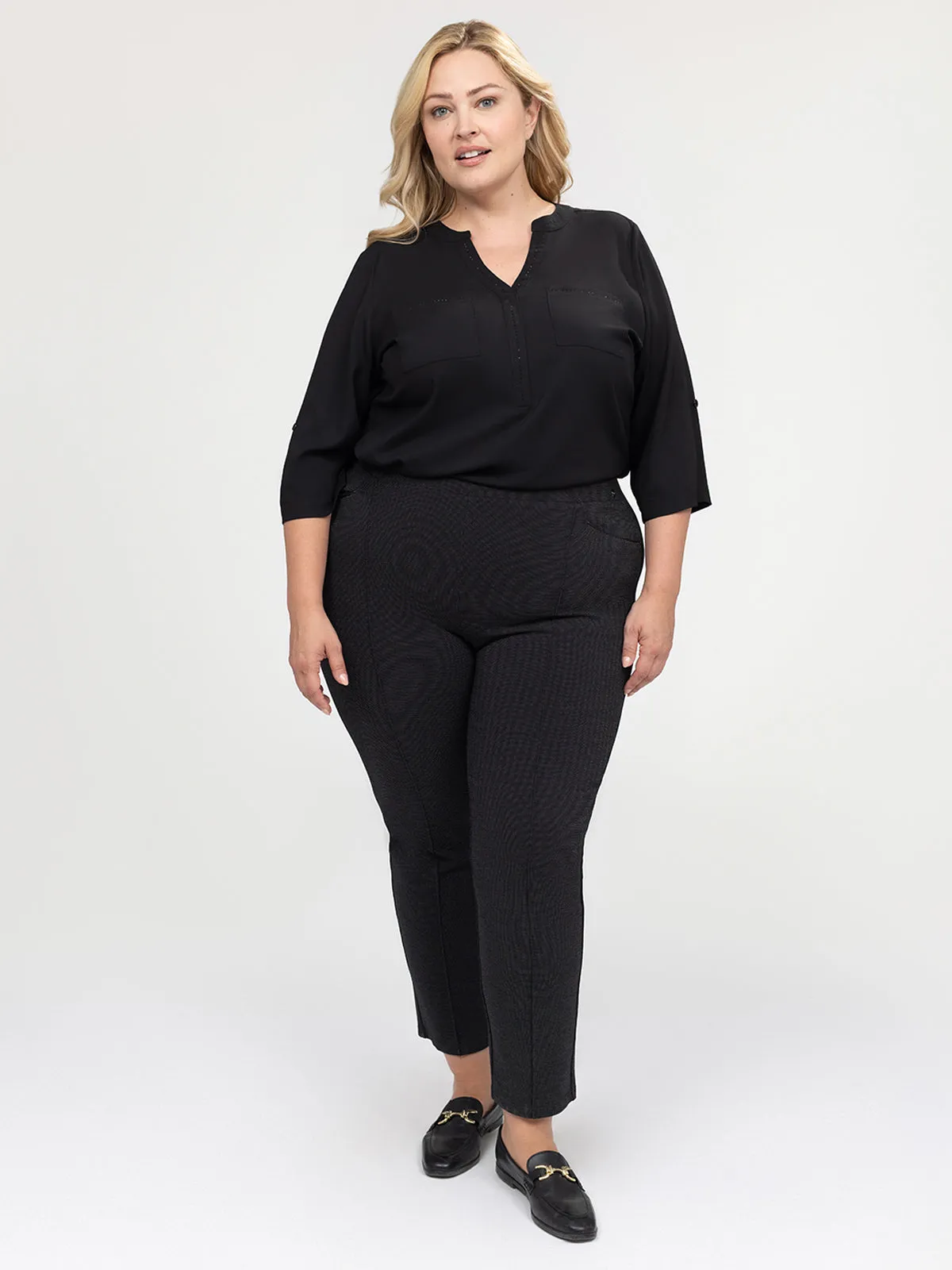 Straight semi-fitted pull-on pant - Petite sold by Claire France