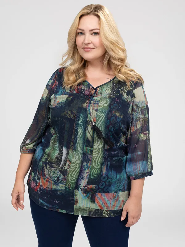 3/4-sleeve loose blouse sold by Claire France