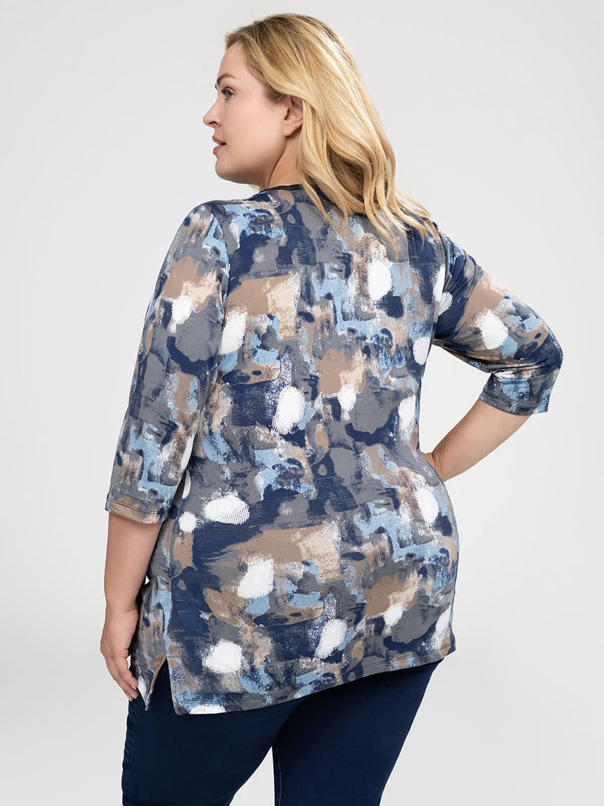 3/4-sleeve semi-fitted tunic sold by Claire France product image thumbnail 3