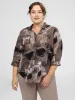 3/4-sleeve semi-fitted blouse with buttons sold by Claire France