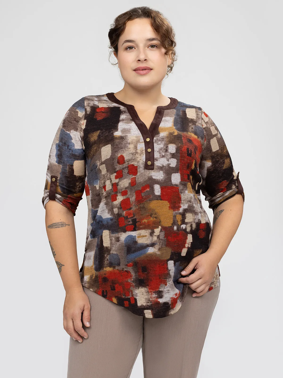 3/4-sleeve semi-fitted t-shirt sold by Claire France product image thumbnail 2