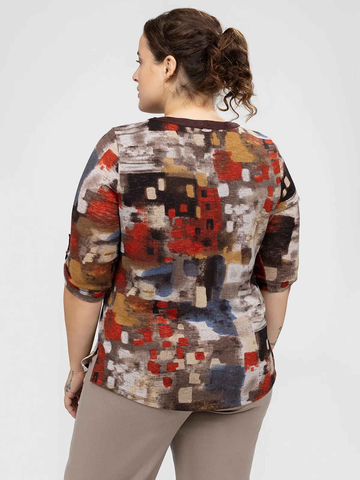 3/4-sleeve semi-fitted t-shirt sold by Claire France product image thumbnail 3