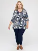 3/4-sleeve semi-fitted tunic sold by Claire France