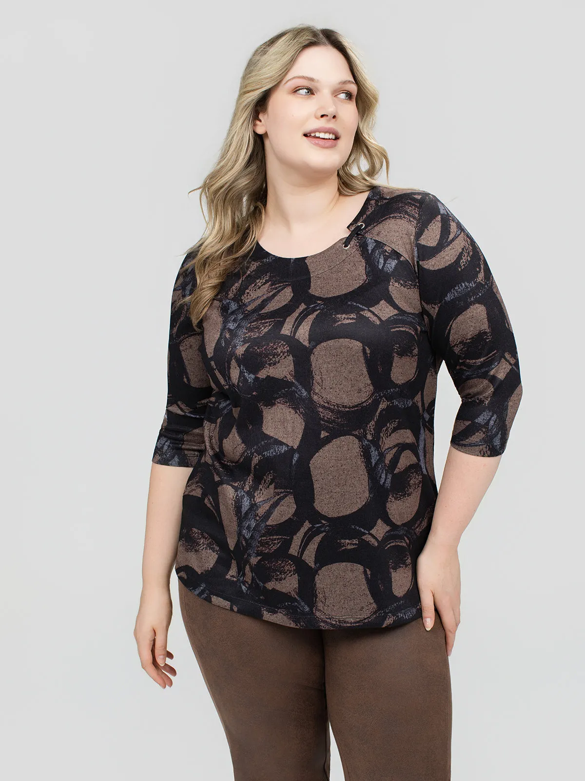 Long-sleeve knit tunic sold by Claire France product image thumbnail 5