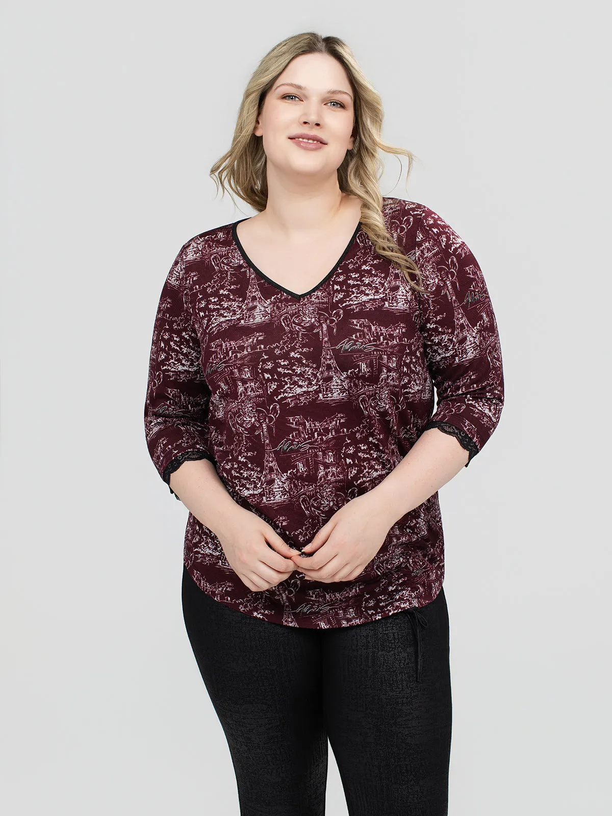 3/4-sleeve semi-fitted t-shirt sold by Claire France product image thumbnail 5