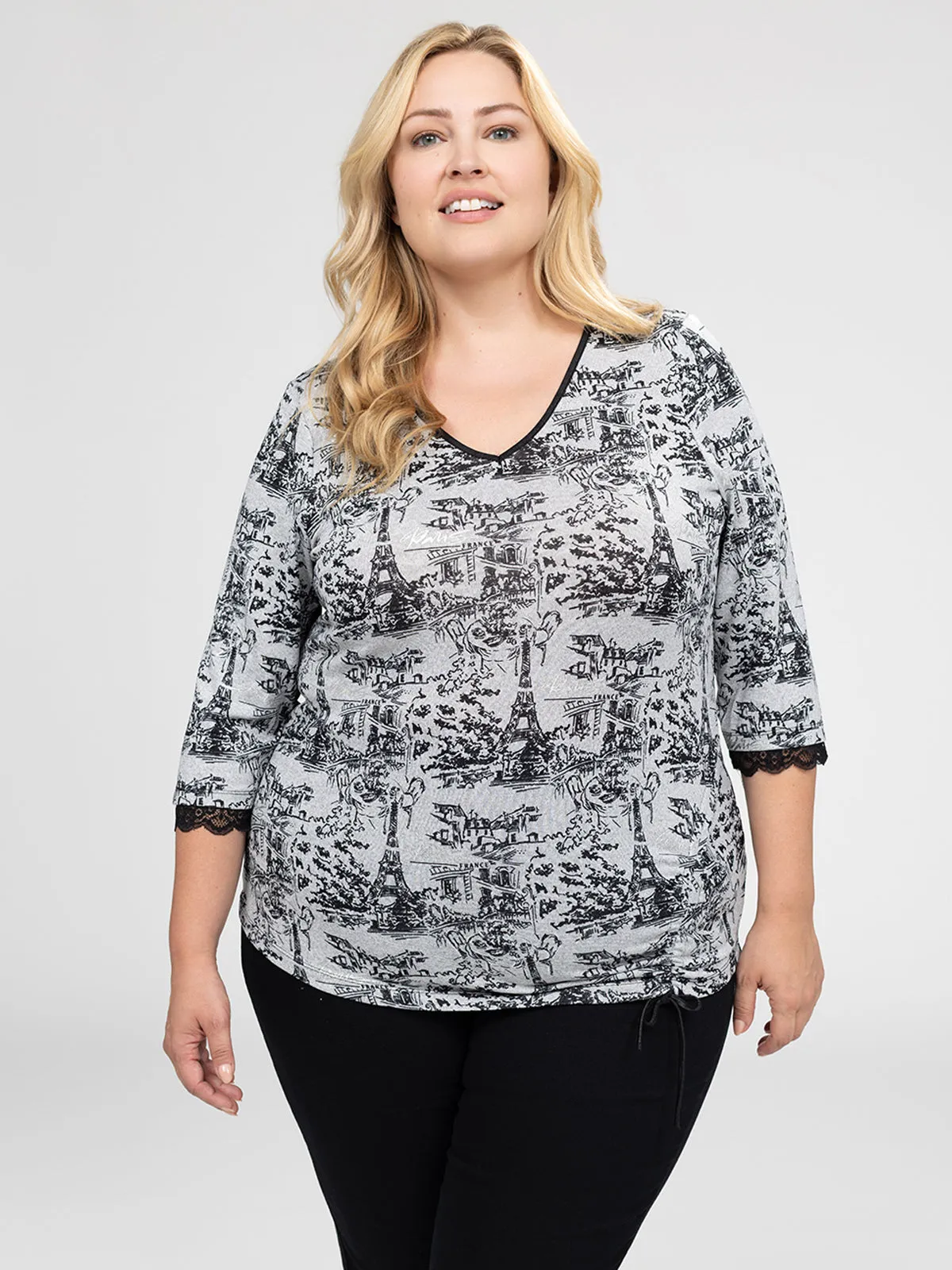 3/4-sleeve semi-fitted t-shirt sold by Claire France