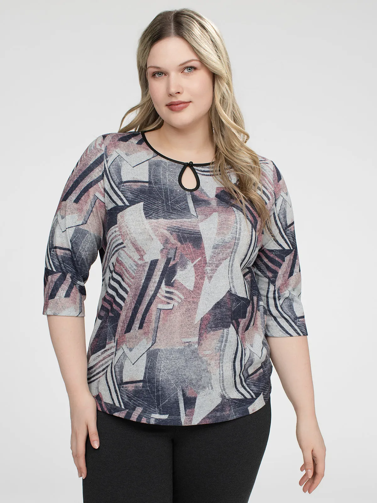 3/4-sleeve semi-fitted t-shirt sold by Claire France