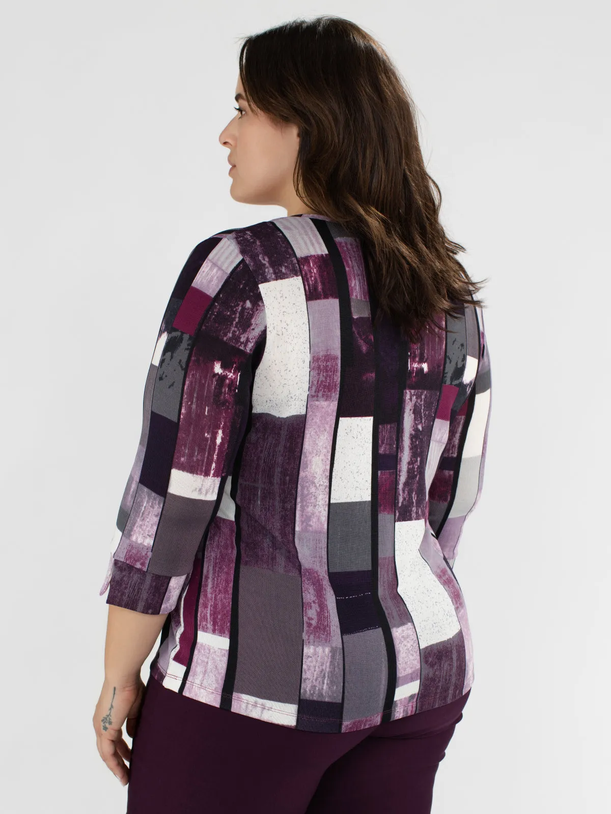 3/4-sleeve semi-fitted t-shirt sold by Claire France product image thumbnail 3