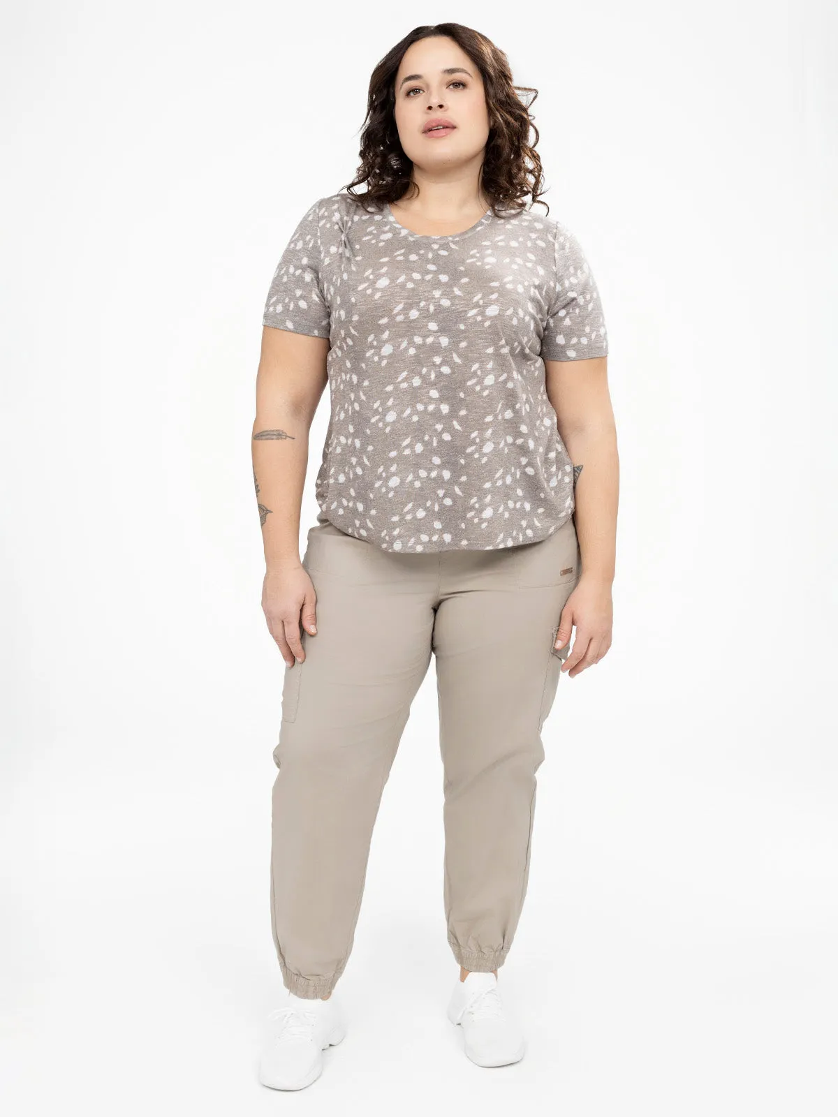 Short-sleeve semi-fitted t-shirt sold by Claire France product image thumbnail 2