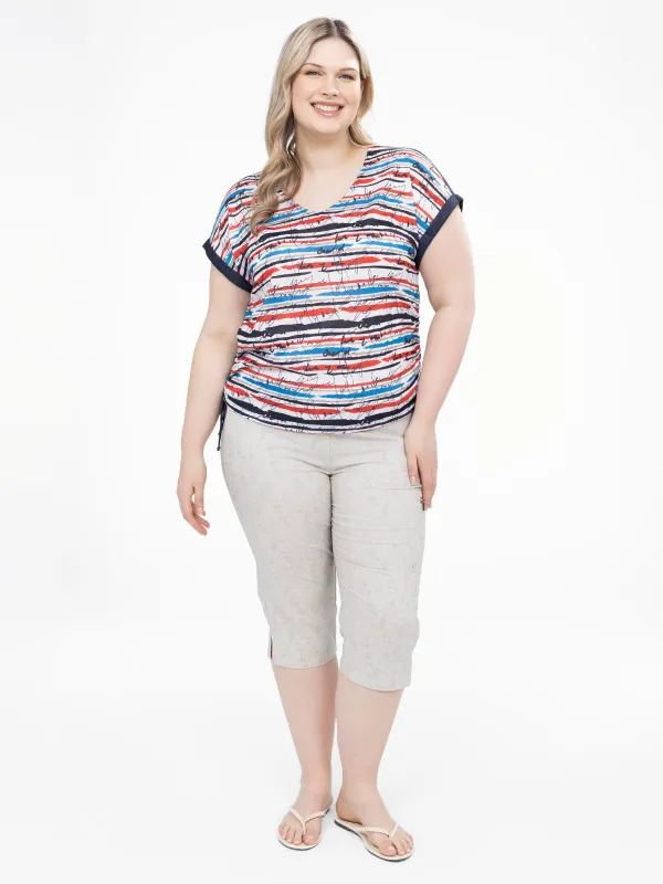 Short-sleeve semi-fitted t-shirt sold by Claire France