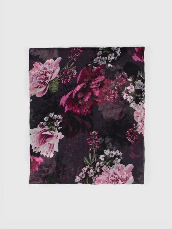 Scarf sold by Claire France