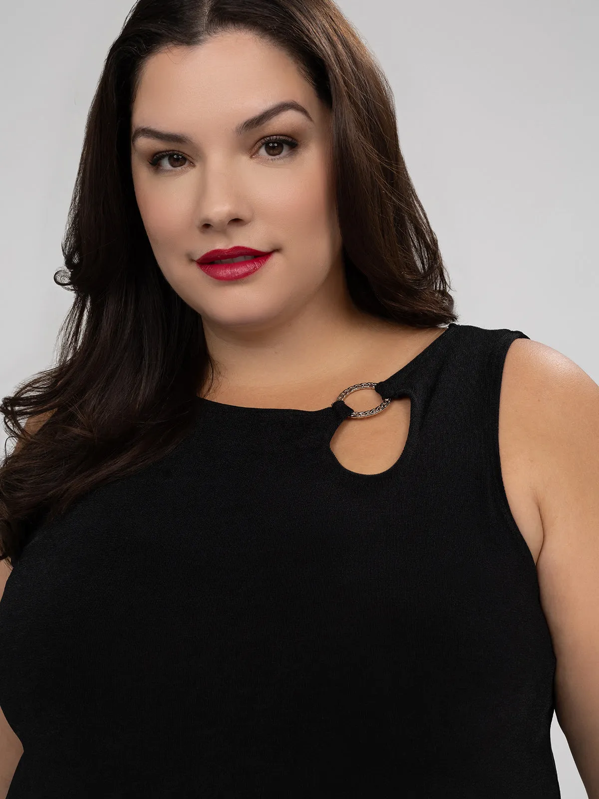 Semi-fitted tank top sold by Claire France product image thumbnail 3