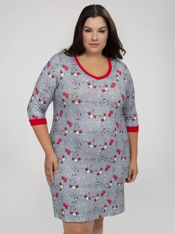 Straight nightgown sold by Claire France