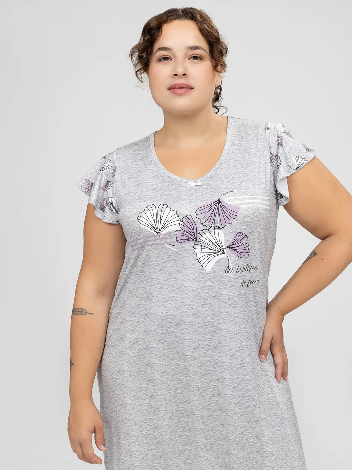 Straight nightgown sold by Claire France product image thumbnail 2