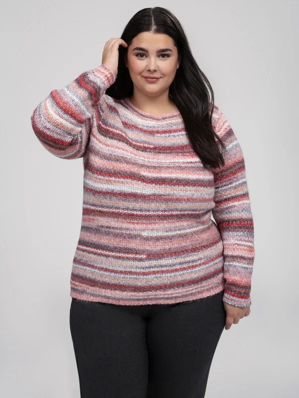 Long-sleeve loose pullover sweater sold by Claire France