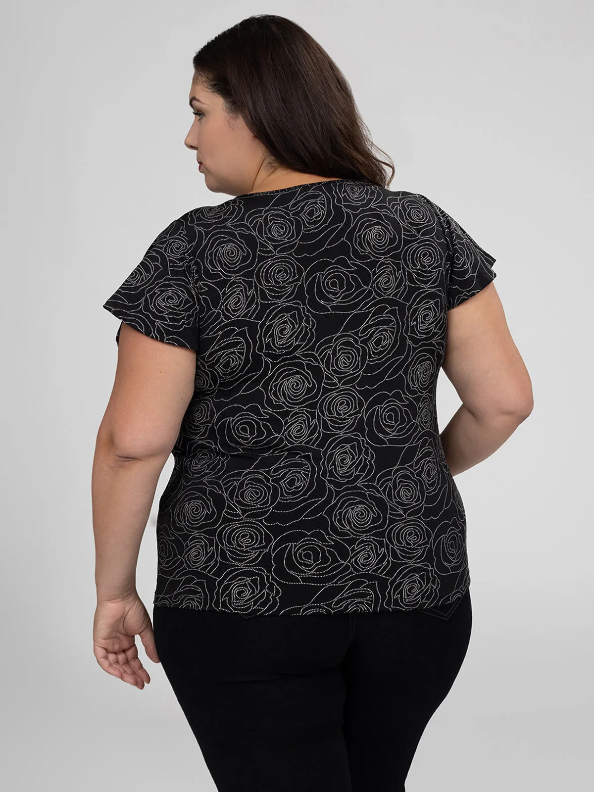 Short-sleeve semi-fitted t-shirt sold by Claire France product image thumbnail 4