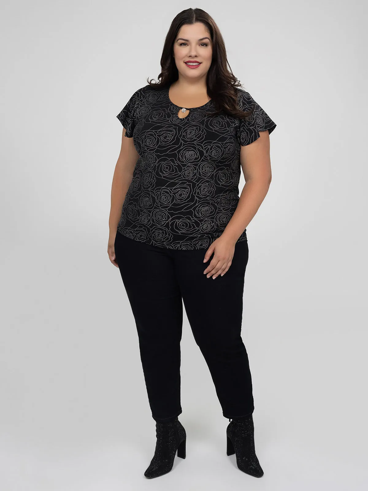 Short-sleeve semi-fitted t-shirt sold by Claire France product image thumbnail 2