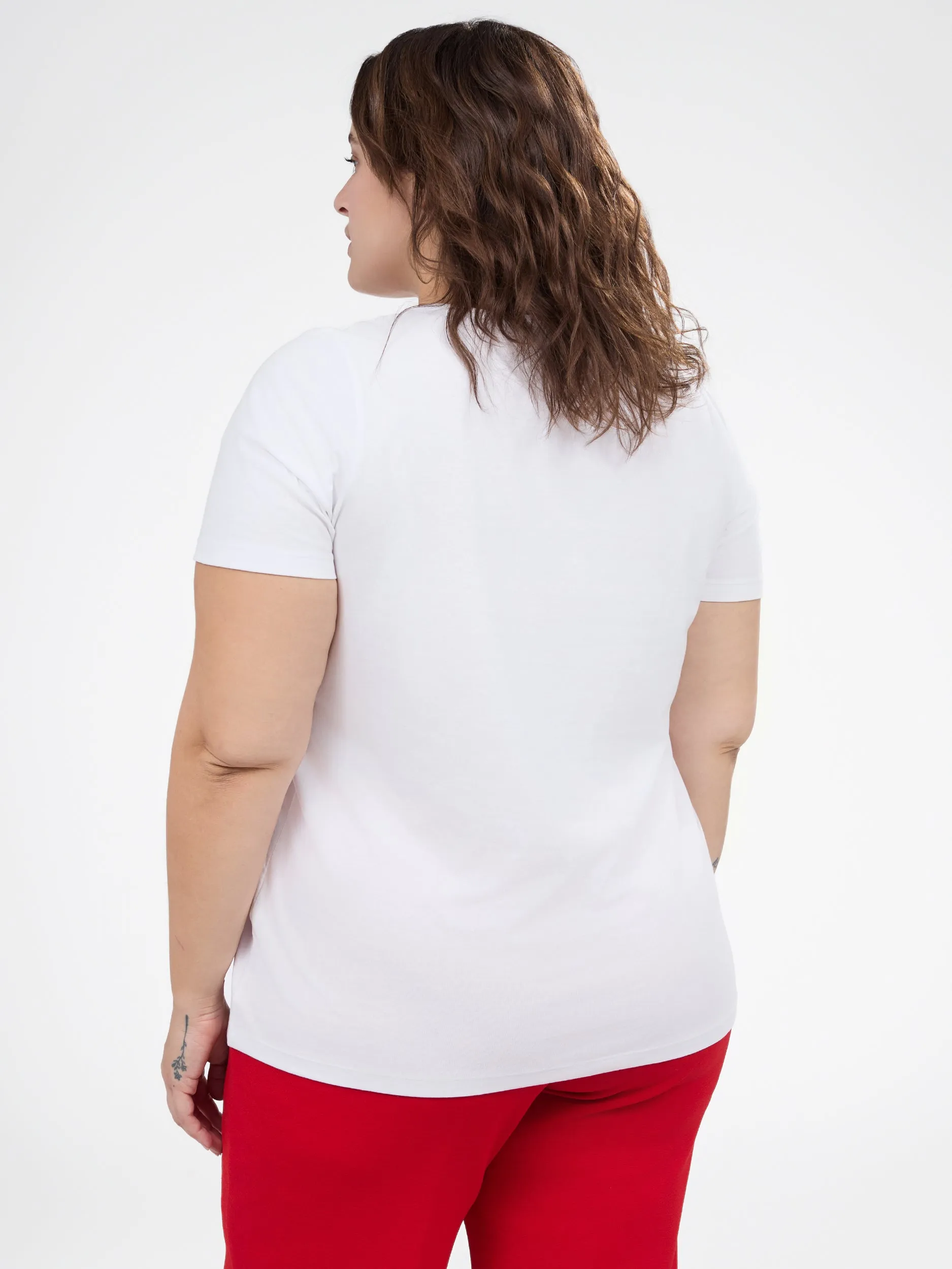 Short-sleeve semi-fitted t-shirt sold by Claire France product image thumbnail 3