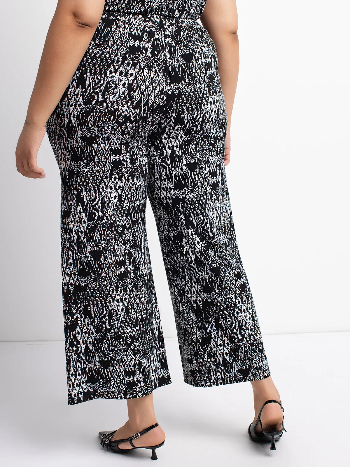 Knit pants sold by Claire France product image thumbnail 3