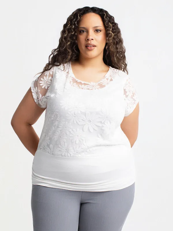 Loose short-sleeve t-shirt made by Claire France