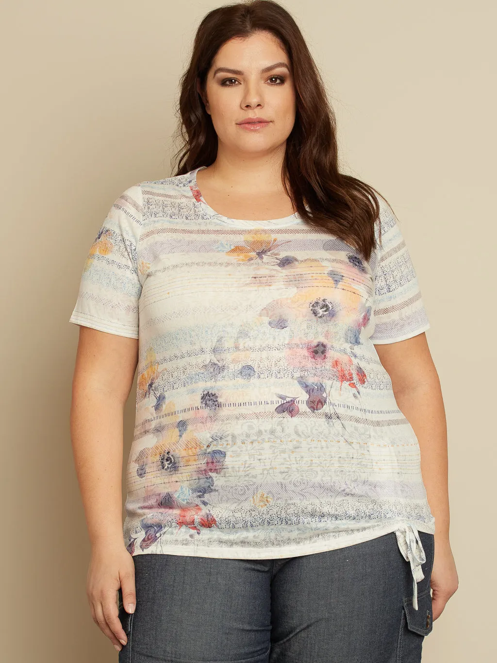 Loose short-sleeve t-shirt sold by Claire France