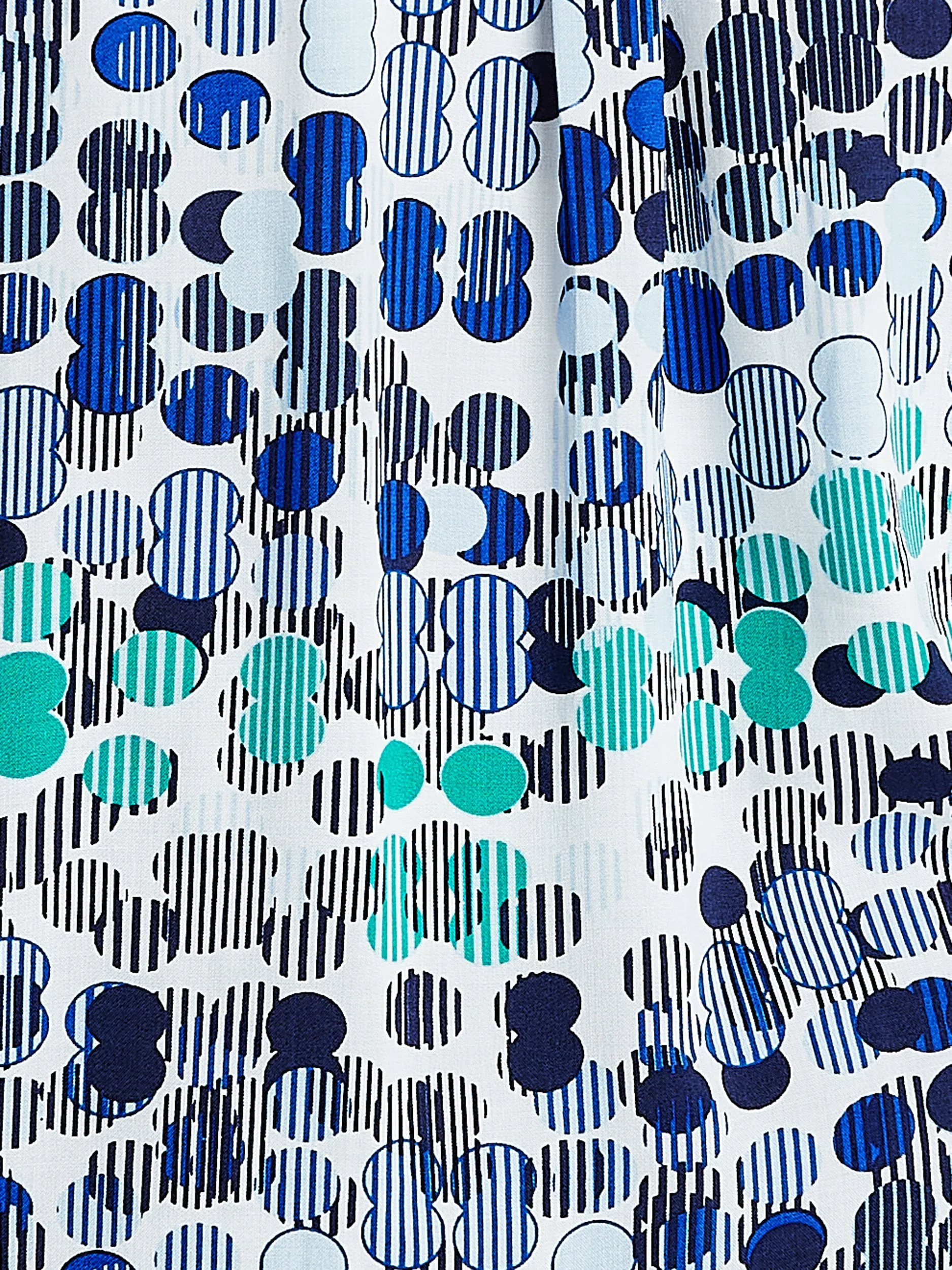 3/4-sleeve semi-fitted tunic with buttons sold by Claire France product image thumbnail 4