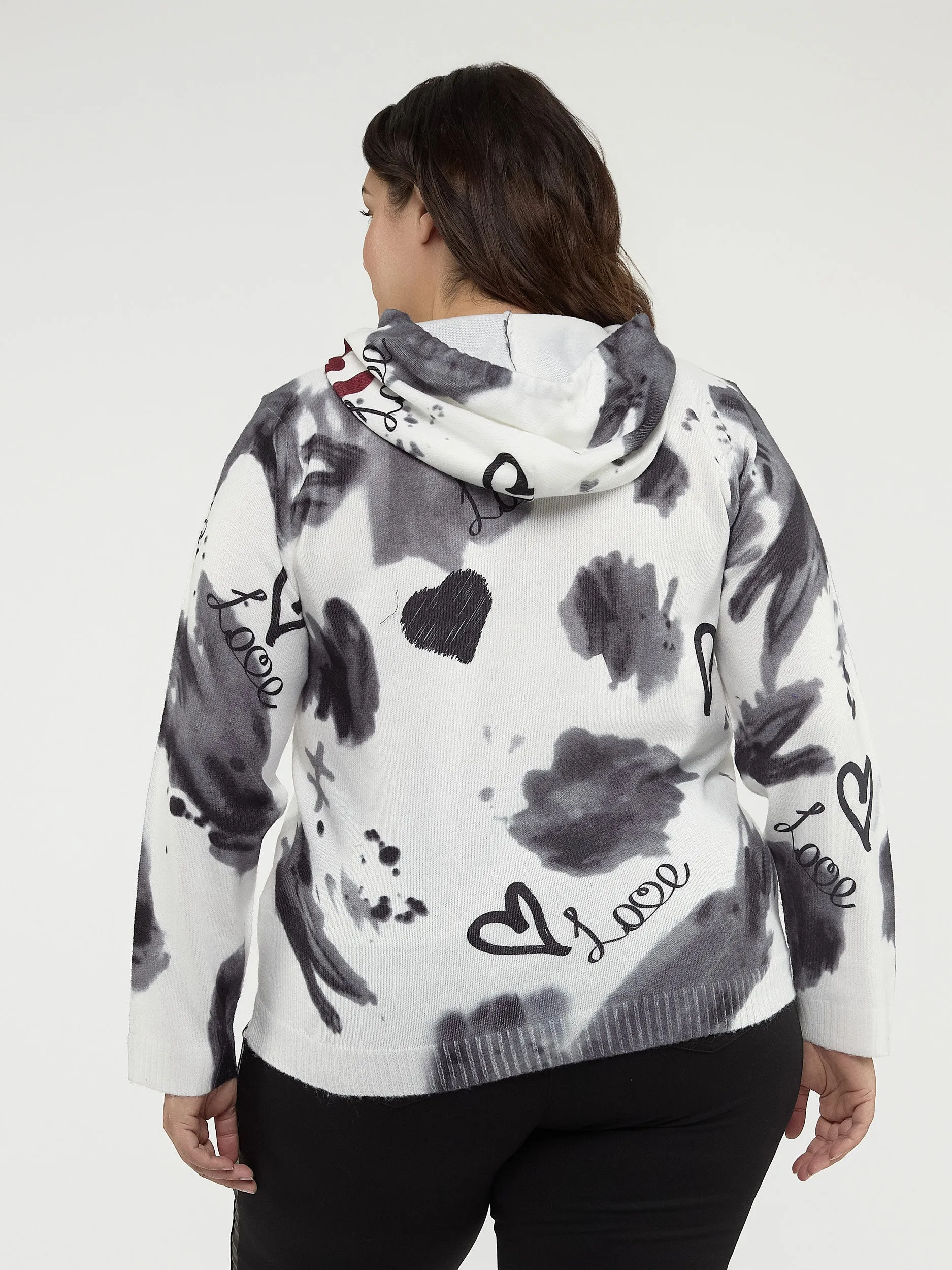 Long-sleeve loose pullover sweater sold by Claire France product image thumbnail 3