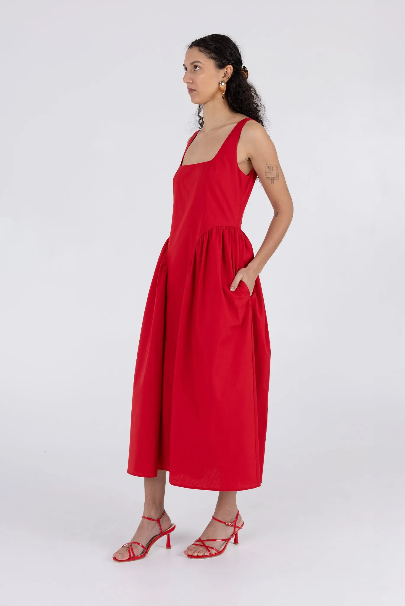 Vanessa Dress - Scarlet | Parallel