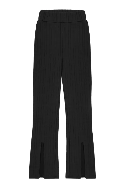 Slit Legging - Black sold by WRAY