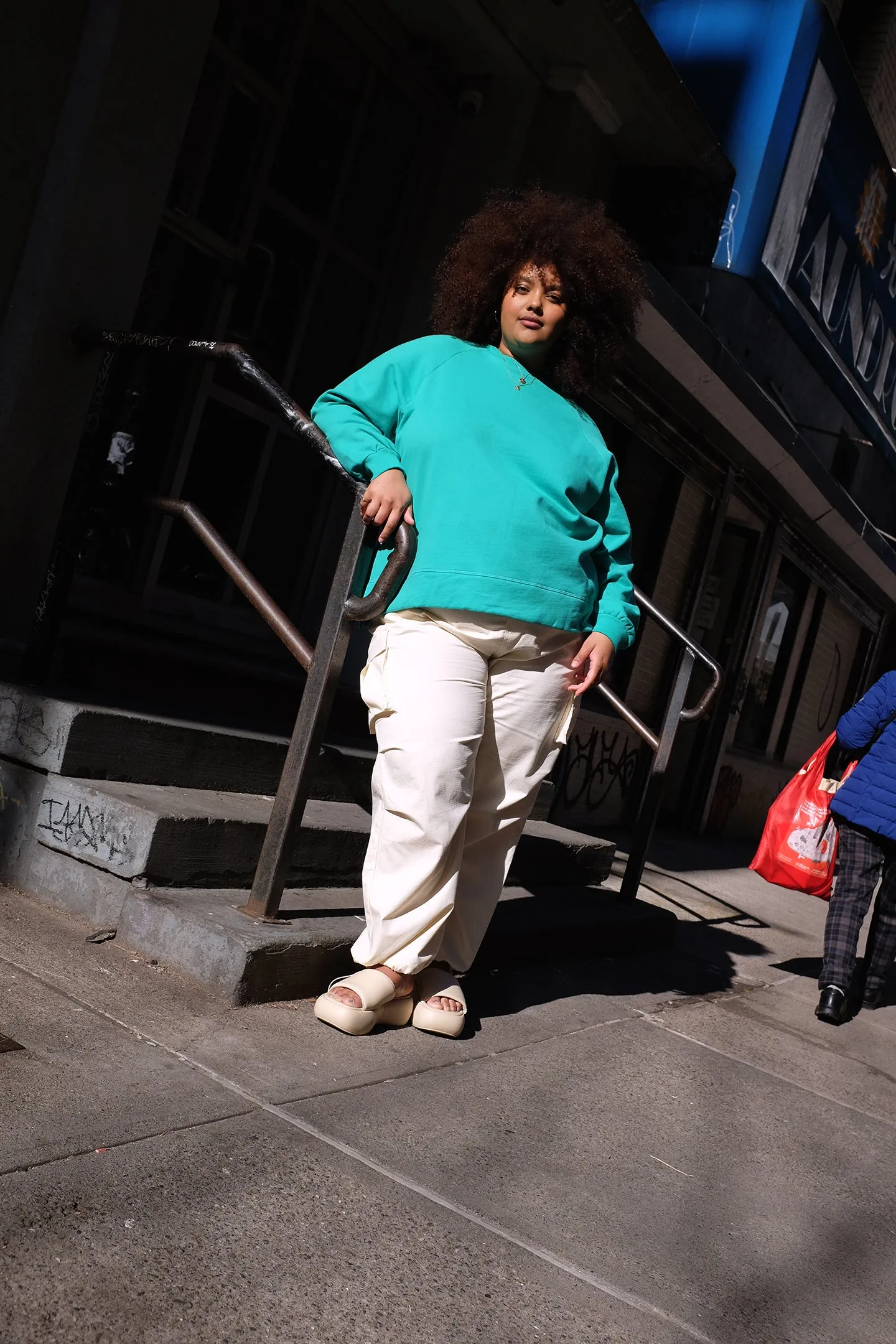 Vinnie Pullover - Arcade Green sold by WRAY product image thumbnail 2