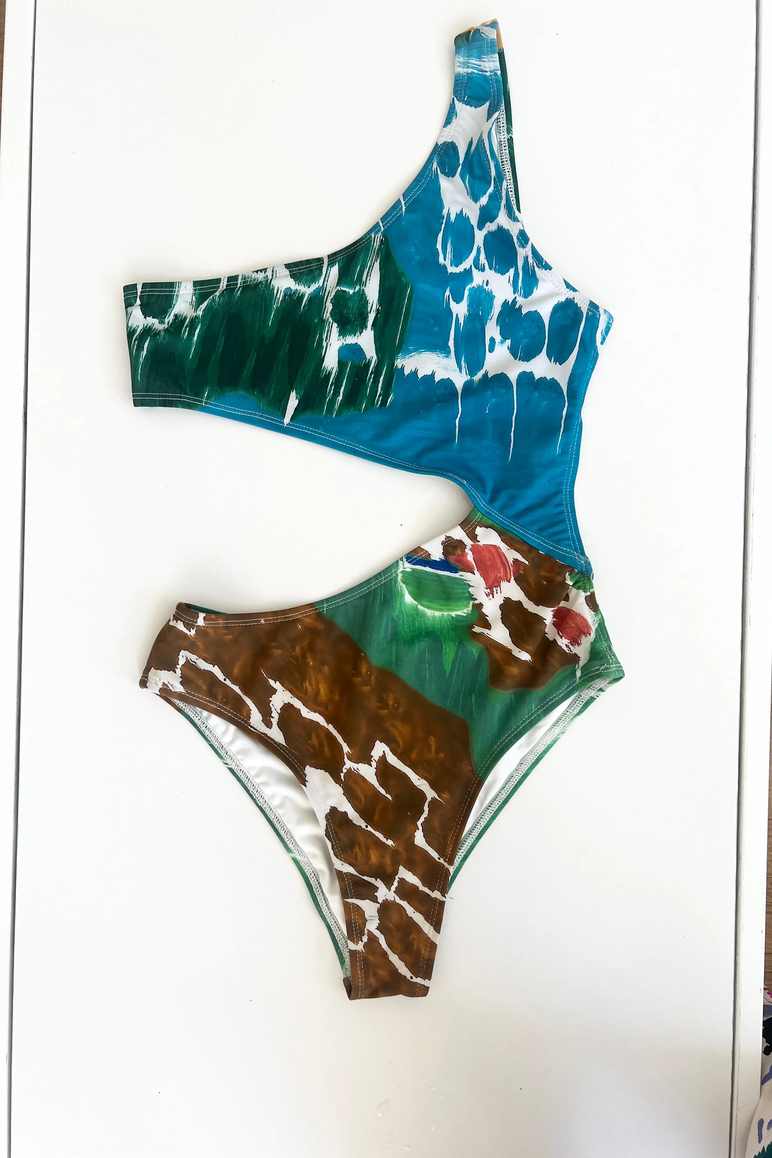 Deux Suit Coastal Land Sample sold by WRAY