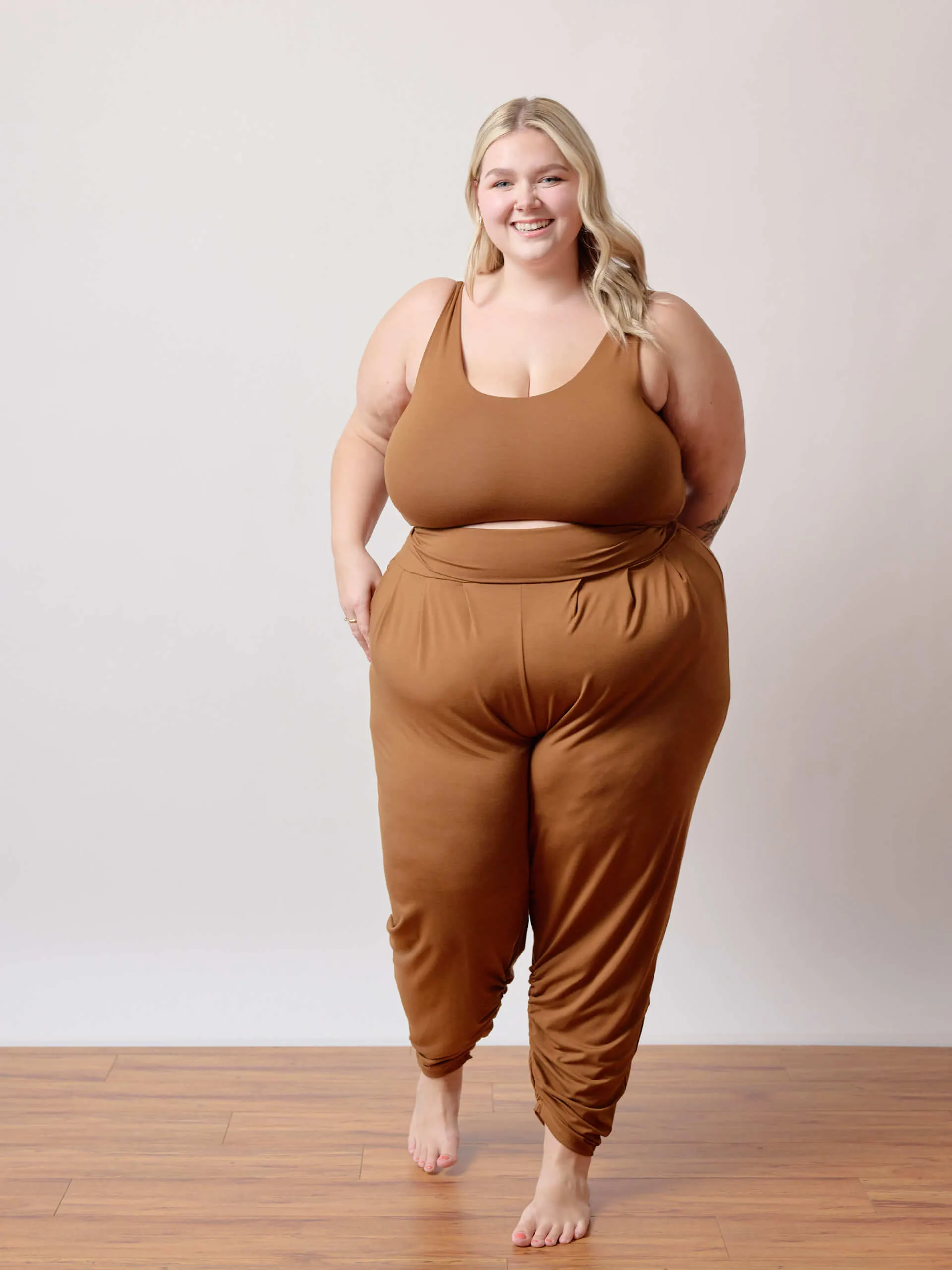 COCOA SUNDAY CROP sold by Free Label